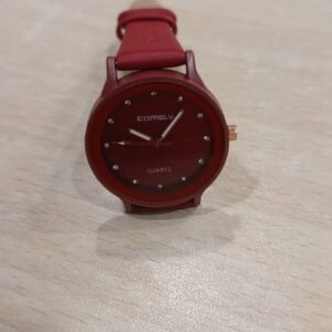 Elegant Red Quartz Watch – Classic Analog Wristwatch with Stylish Strap