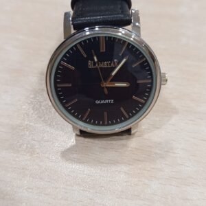 Classic Black Quartz Watch – Elegant Analog Wristwatch with Leather Strap  Short Description